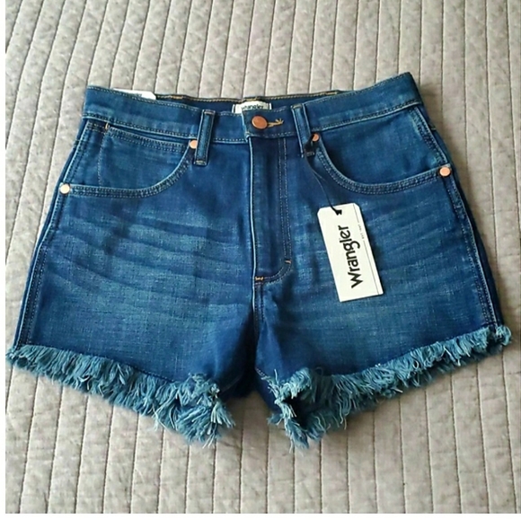 NWT SOLD OUT Wrangler Cutoff Stretch Shorts - Picture 7 of 9